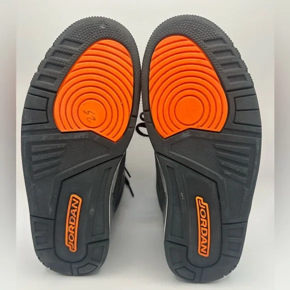 Jordan Shoes Black and Orange - Picture 8 of 9